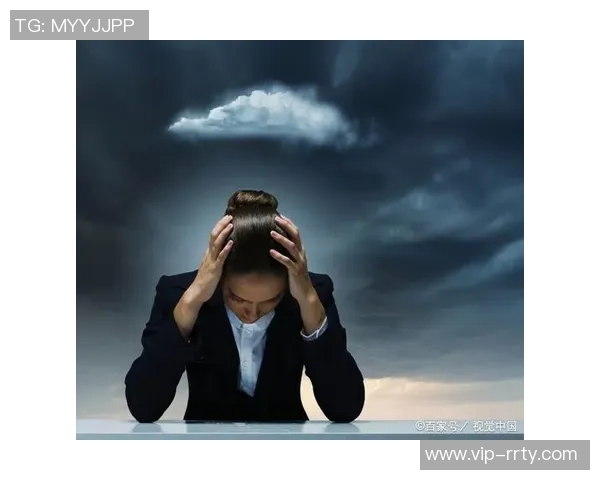 皮尔斯提醒成功男士警惕突如其来的女性接近及时抽身或许是明智之举