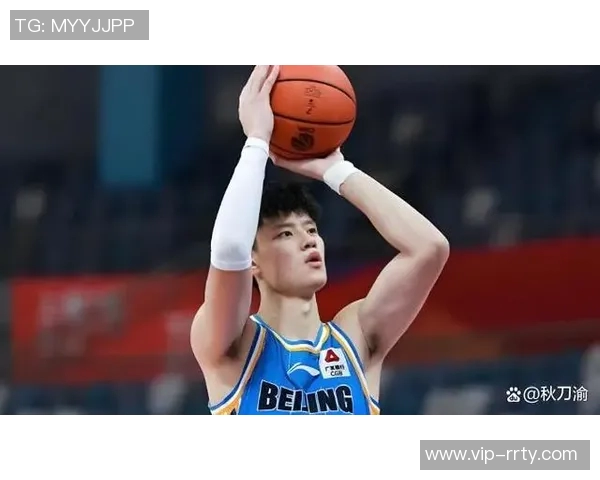 曾凡博强调团队协作的重要性每位球员都需与核心球员紧密配合