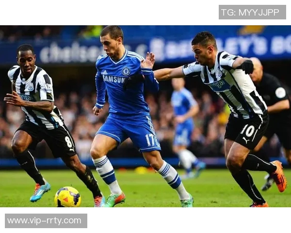 英超年度回顾盖耶掌掴基恩瞬间裁判组语音曝光