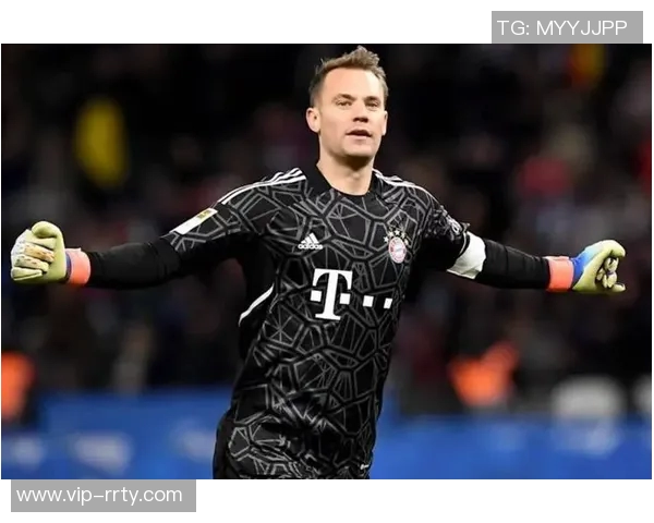 诺伊尔亲临球迷俱乐部分享温馨时刻彰显拜仁独特魅力