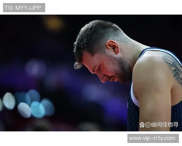 东契奇承认最后三分犯规责任裁判判罚无可争议